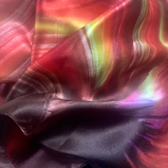 Extra large silk scarf/shawl. Glowing colours. Northern Lights - Picture 5 of 10